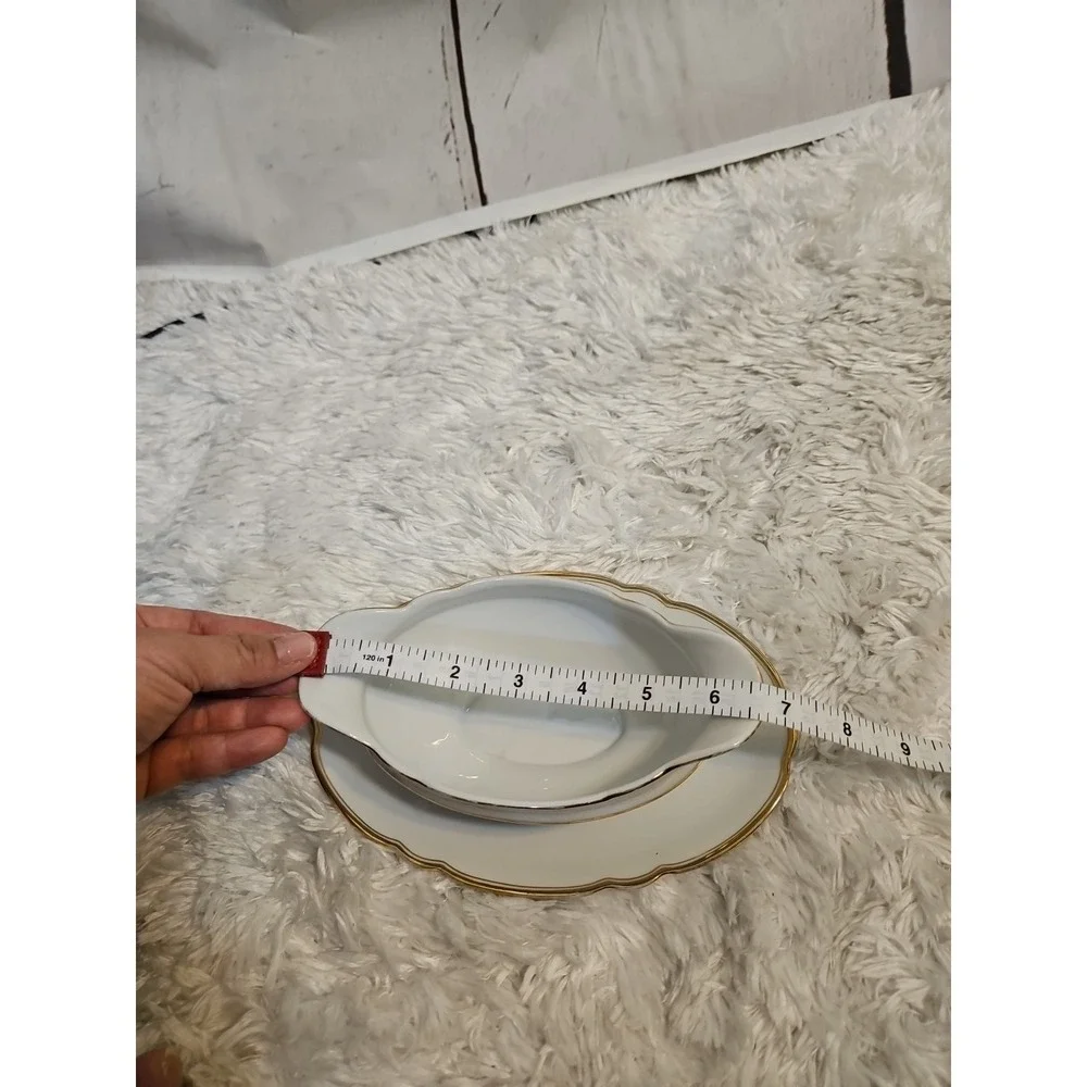 Paul‎ Muller Selb Bavaria Gravy Boat EUC